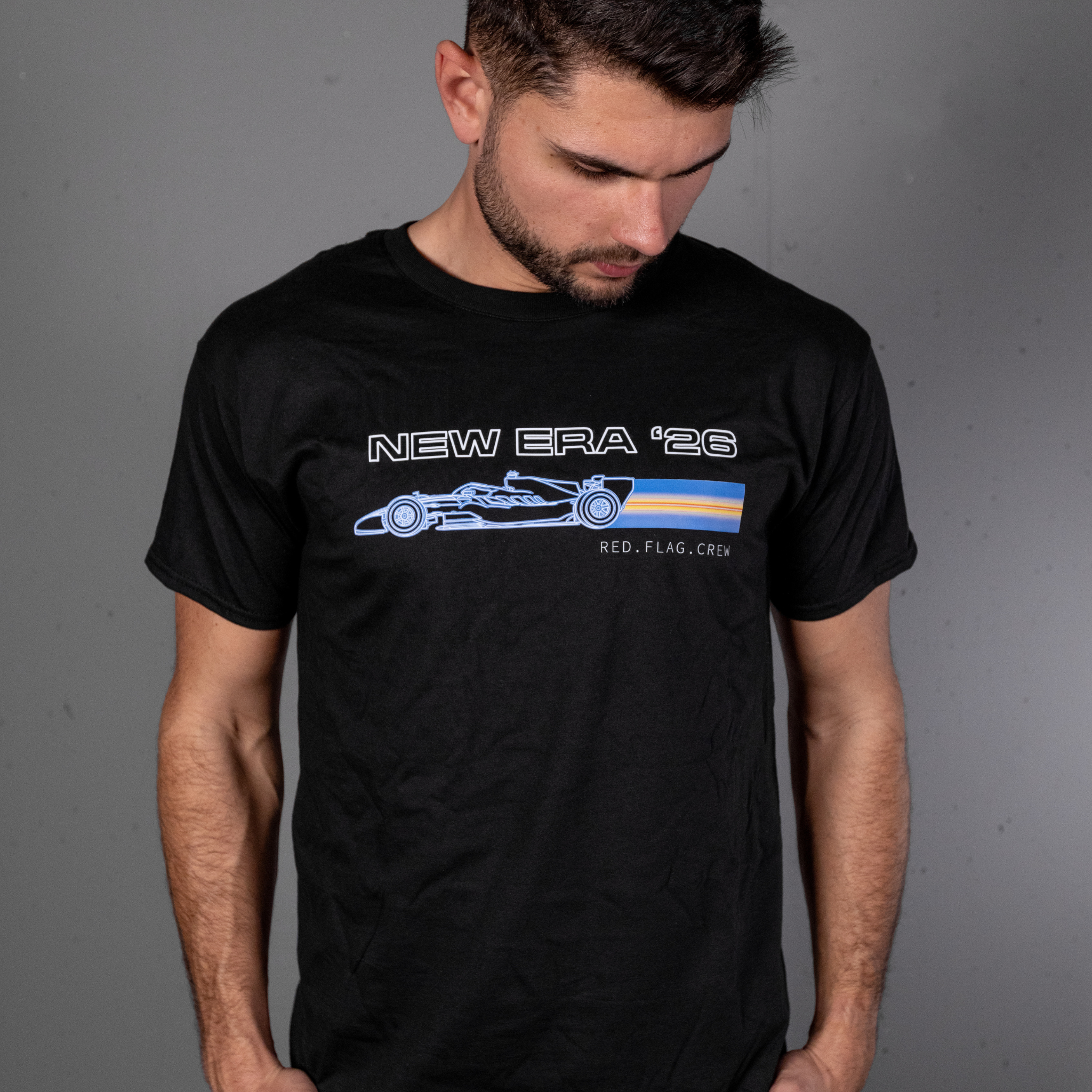 Minimalista versenyautós Last Lap Energy póló négy színváltozatban
